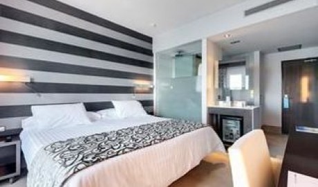 Adults Only Port Hotel image