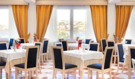 Adults Only Port Hotel image