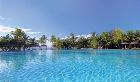 Luxury Hotel Golf & Spa image