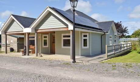 Wildlife Treasure Cottage image
