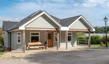 Wildlife Treasure Cottage image