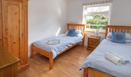 Wildlife Treasure Cottage image