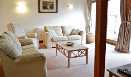 Farm cottage image