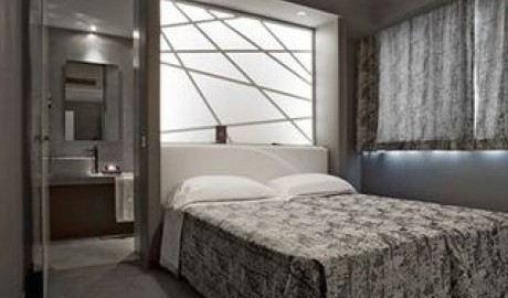 City Hotel image