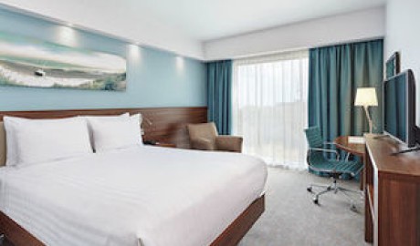 Modern central hotel image