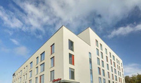 Modern central hotel image