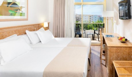 Modern Accessible hotel image