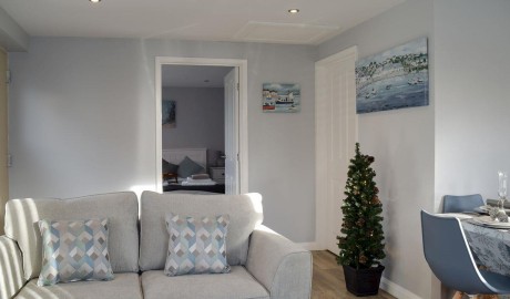 Seaside Lodge, Wrentham image