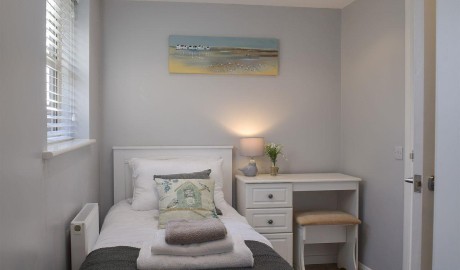 Seaside Lodge, Wrentham image