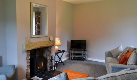 Sandstone cottage image