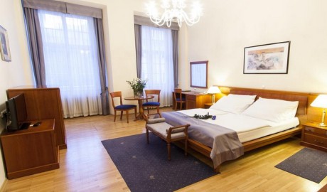 Historical Hotel image