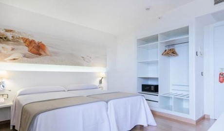 Accessible Adults Only Hotel image