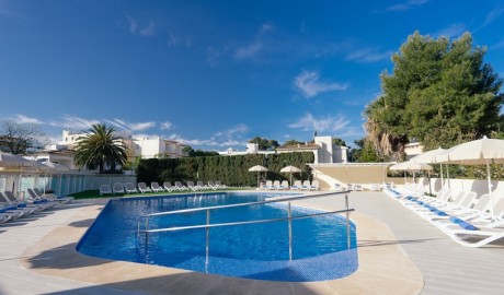 Accessible Adults Only Hotel image