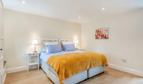 Wheelchair Accessible Cottage in Notton image