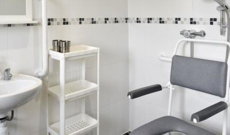 Wheelchair Accessible Cottage in Notton image
