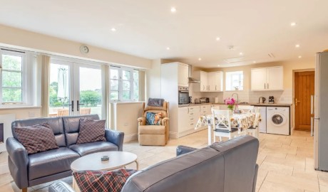 Wheelchair Accessible Cottage in Notton image