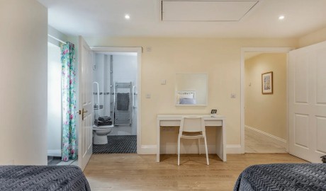Wheelchair Accessible Cottage in Notton image