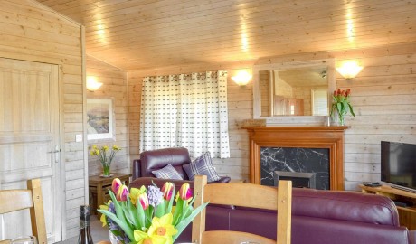 Accessible lodge in Glen Roy, near Fort William image