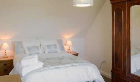 Stone croft cottage image
