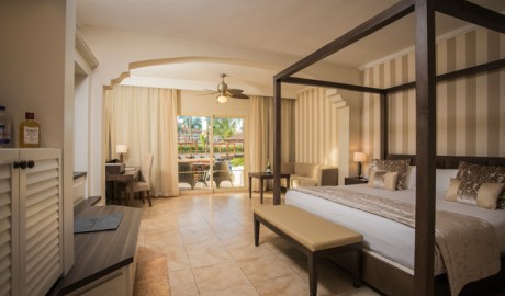 Five-Star Hotel image
