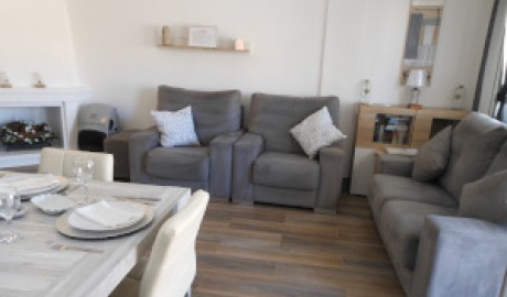 Wheelchair-Friendly Villa image