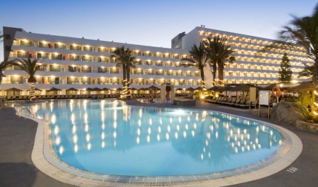 Four-Star Beachfront Hotel image