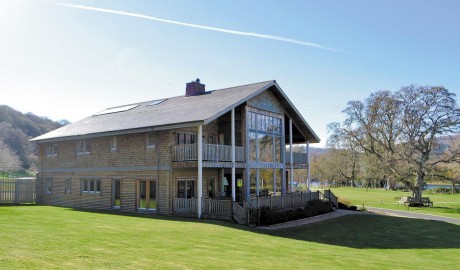 Wheelchair-accessible Riverside Lodge image