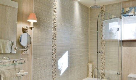 Wheelchair-accessible Riverside Lodge image