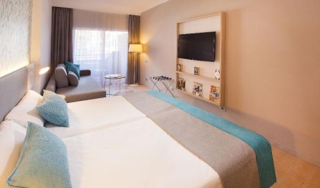Disabled-Friendly Hotel with Pool Hoist image