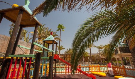 Disabled-Friendly Hotel with Pool Hoist image
