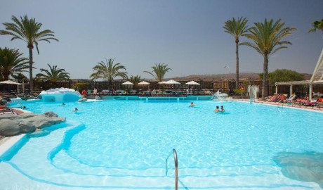 Disabled-Friendly Hotel with Pool Hoist image
