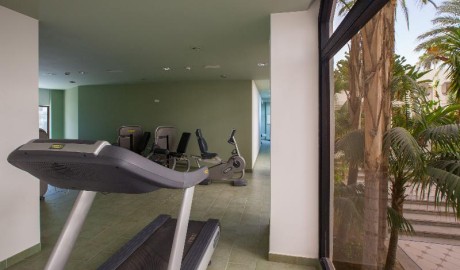 Wheelchair-Accessible Hotel with Pool Hoists image