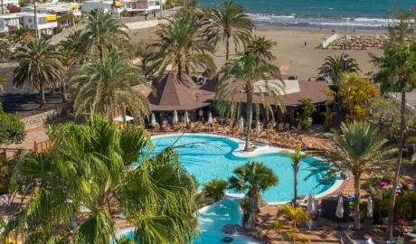 Wheelchair-Accessible Hotel with Pool Hoists image