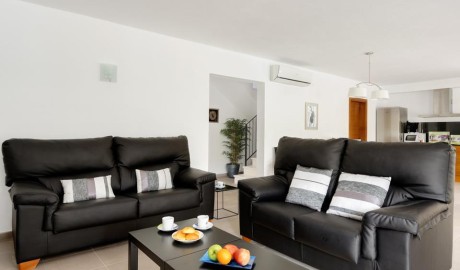 Accessible Mediterranean Villa image