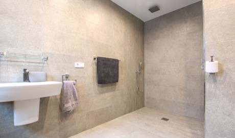 Fully Adapted Luxury Villa image