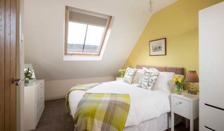 4 Star Gold Cottage image