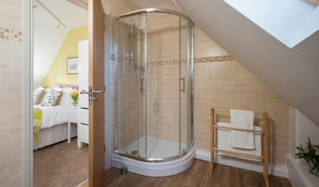 4 Star Gold Cottage image