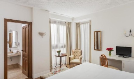 City Centre Boutique Hotel image