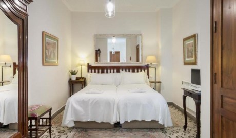 City Centre Boutique Hotel image