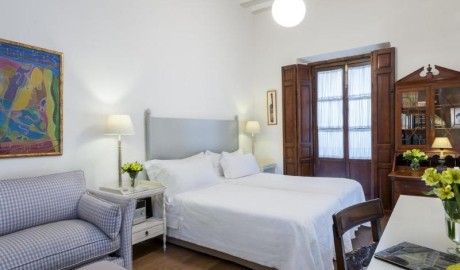 City Centre Boutique Hotel image