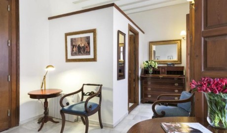 City Centre Boutique Hotel image