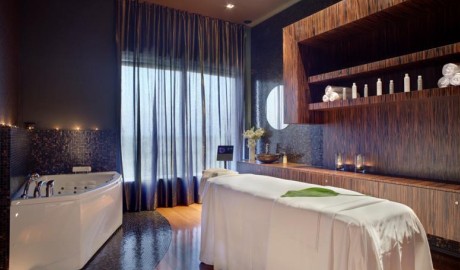 Luxury Accessible Hotel image