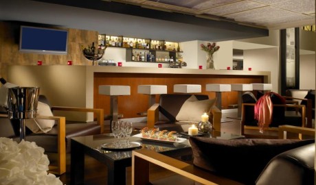 Accessible Art Deco Hotel image