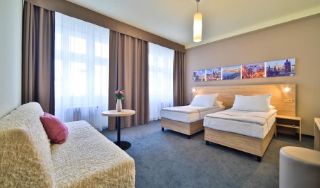 City Centre Hotel image