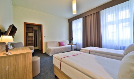 City Centre Hotel image