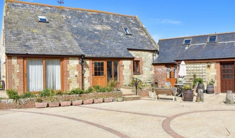 Disabled-Friendly Farm Cottage image