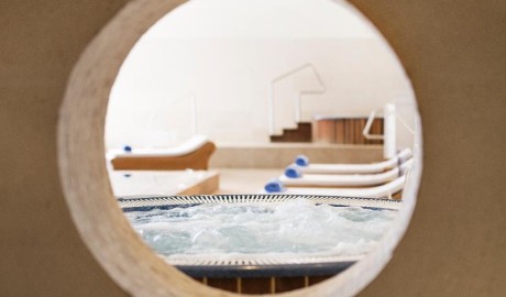 Luxury Accessible Hotel image