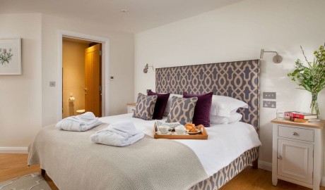 Accessible Retreat image