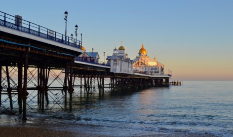 Brighton & Eastbourne - Coach holiday image