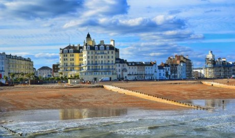 Brighton & Eastbourne - Coach holiday image